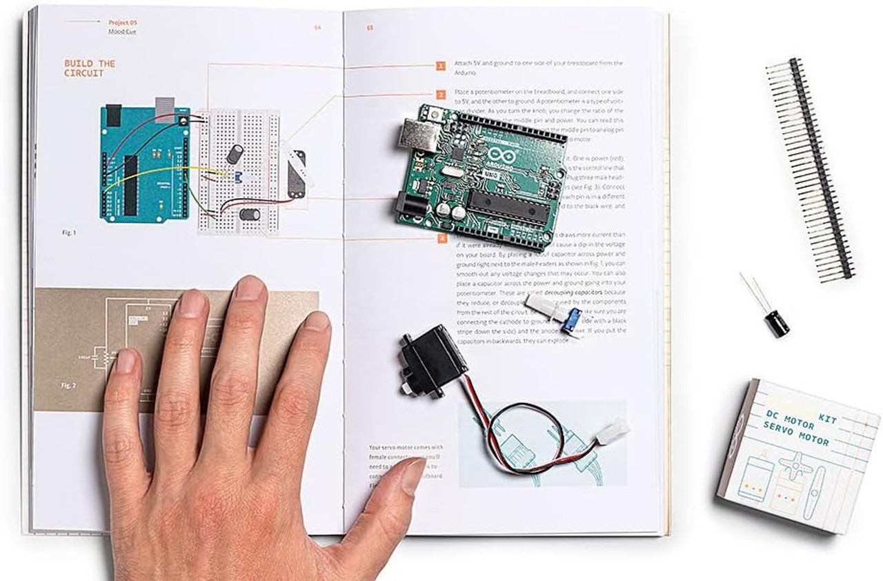 Arduino STARTER KIT EN 12 DIY Projects with All Necessary Electronic Components and Instructions K000007