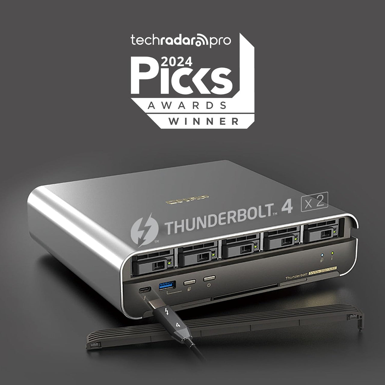 It is powered by an Intel Core i3 8-core/12-thread processor, delivering efficient multitasking and powerful data processing.