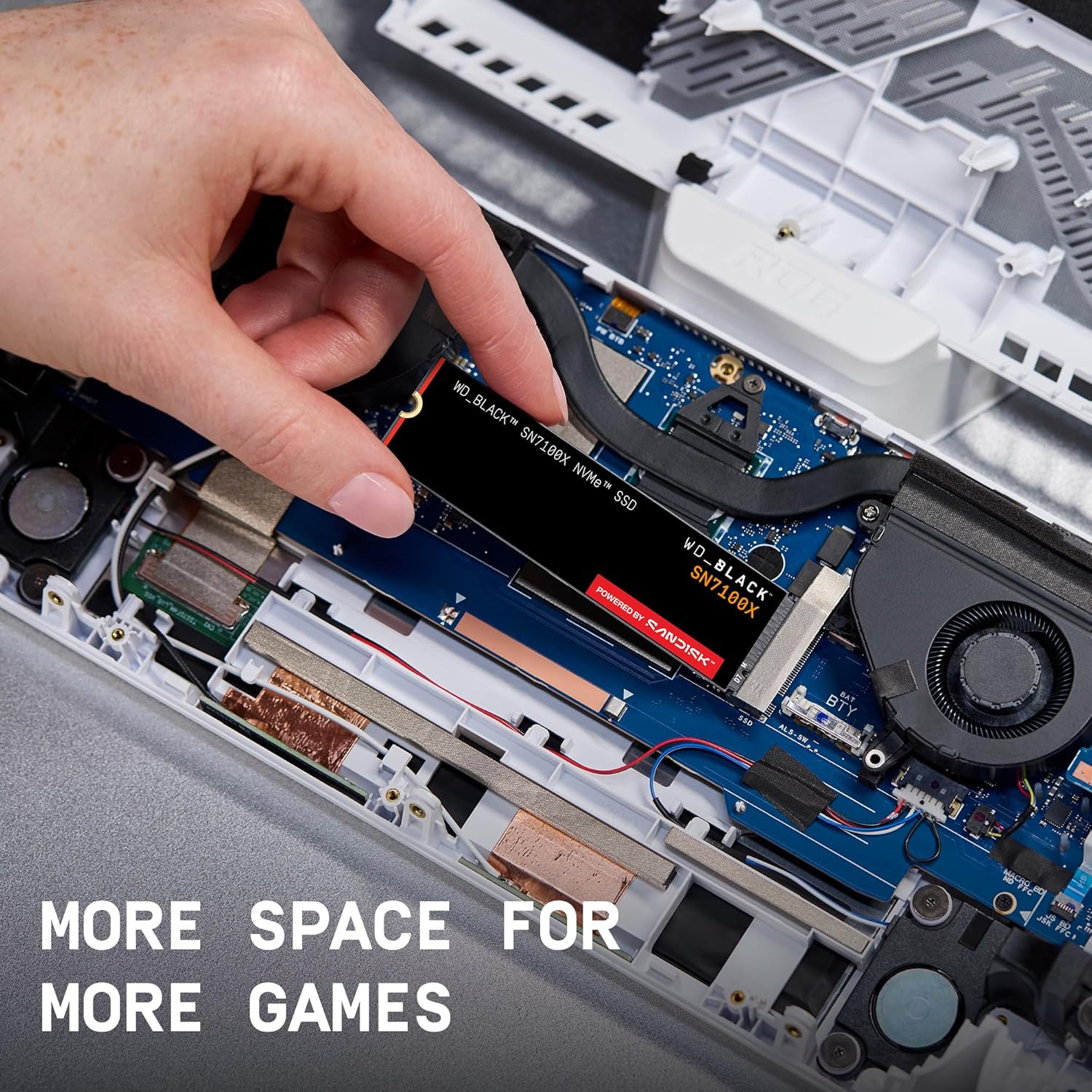 WD BLACK SN7100X NVMe SSD for ROG Xbox Ally (X) & PC - 2TB - WDBELH0020BBK-WRSN