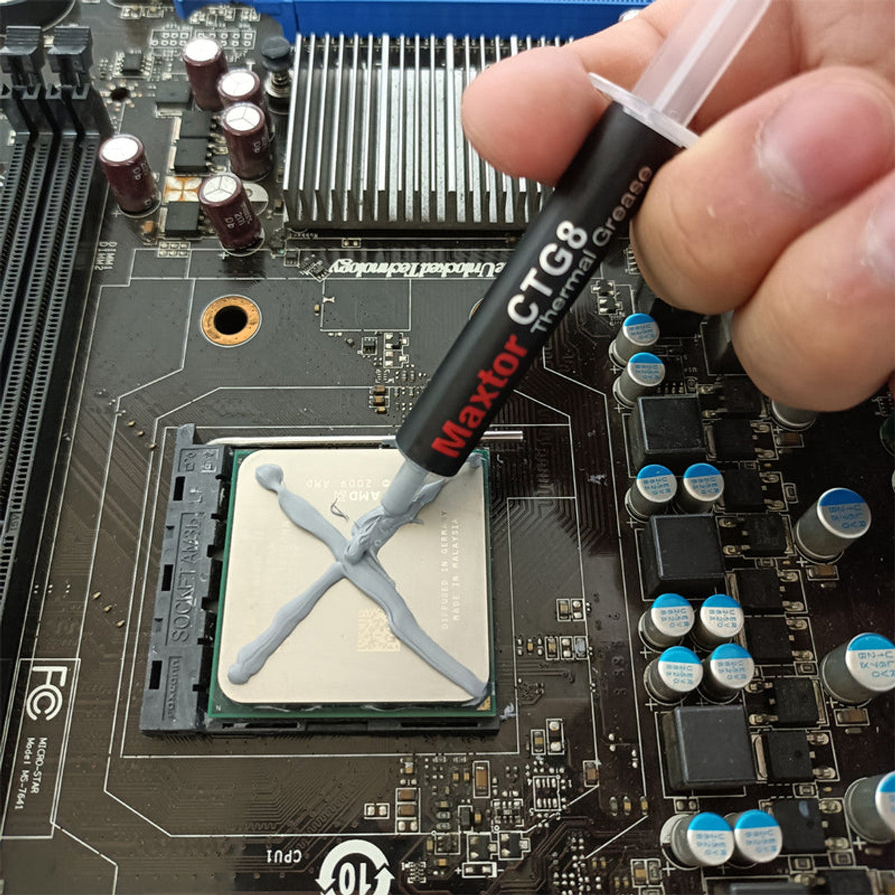 Maxtor Thermal Paste (2g) 12.8W/mk High-Performance Compound, for CPUs, Consoles, Graphics Cards CTG8D-2g