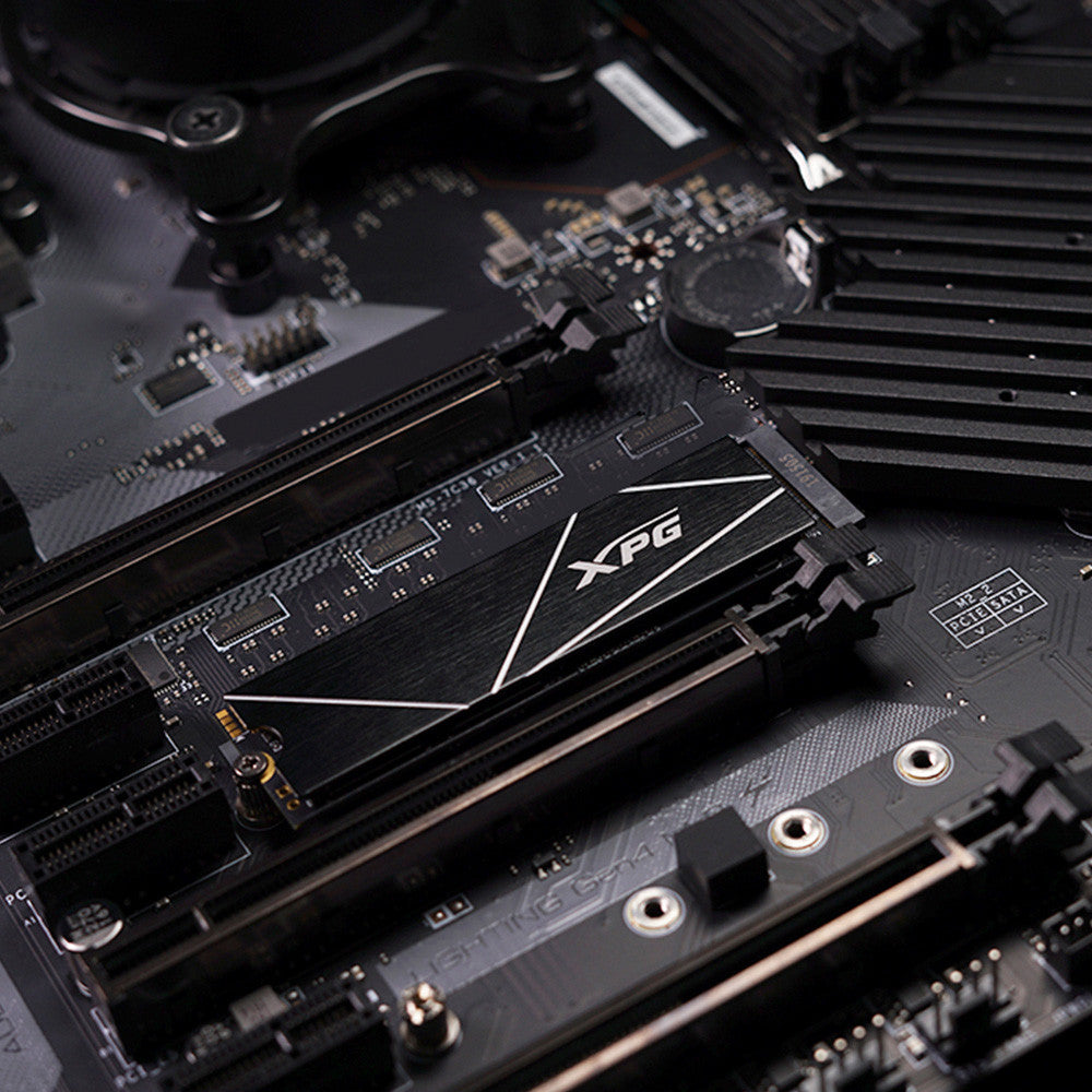 Built with advanced 3D NAND technology, it offers enhanced durability and long-lasting performance.